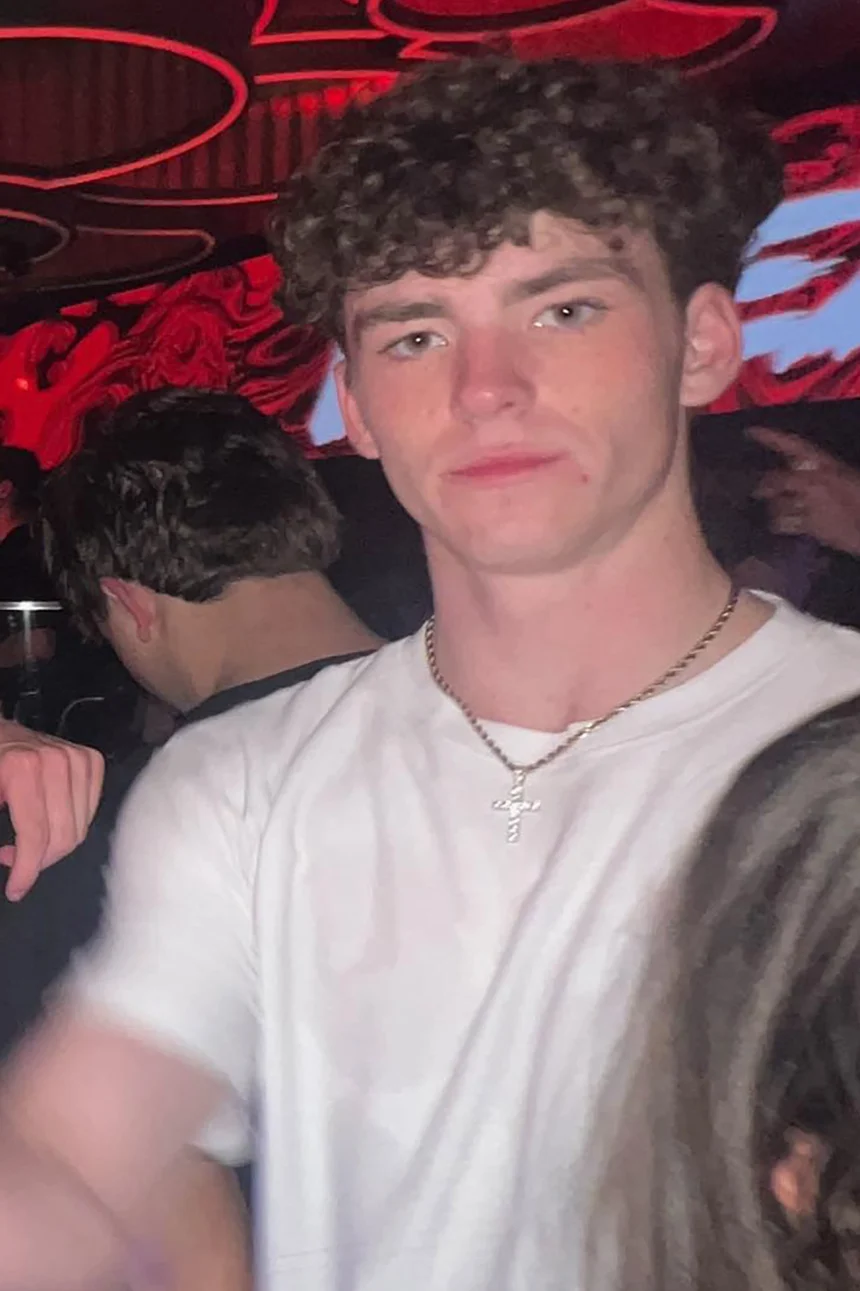University of Alabama Student Jimmy Gracey Found Dead in Barcelona After Two-Day Search University of Alabama Student Jimmy Gracey Found Dead in Barcelona After Two-Day Search