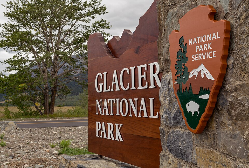 Hiker Found Dead in Glacier National Park in Apparent Bear Attack Hiker Found Dead in Glacier National Park in Apparent Bear Attack